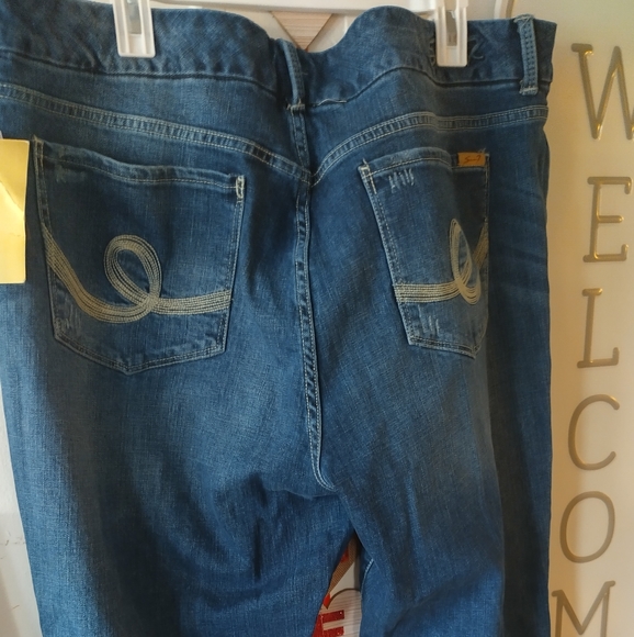 Senen7 luxe Women's plus size jeans size 24 boot cut - Picture 2 of 4